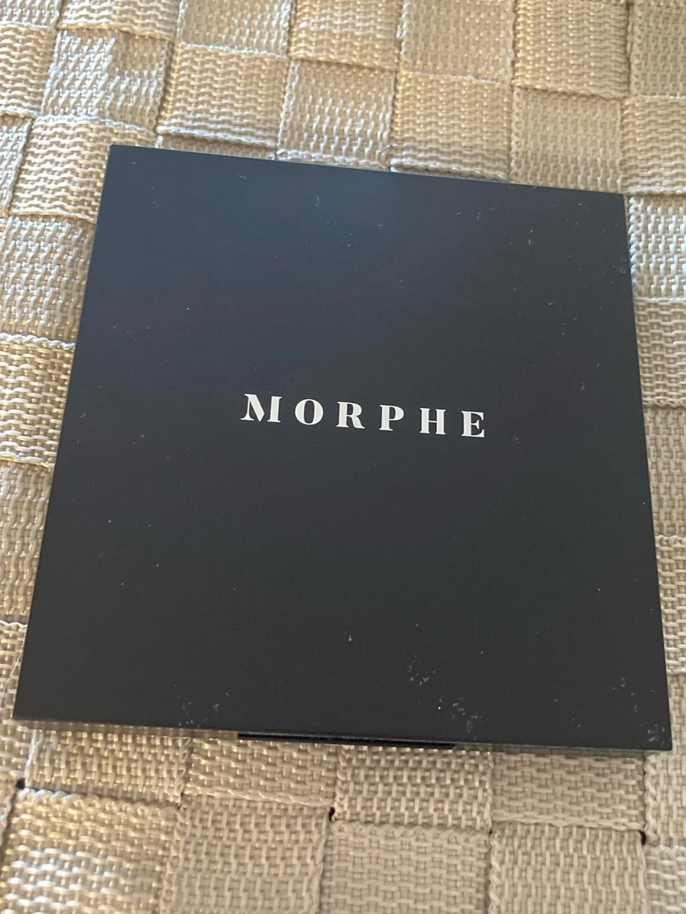 MORPHE '9W: Smoke and Shadow' Eyeshadow Palette - 9 shades - NEVER USED/SWATCHED